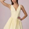 Vestito corto Marissa con dettaglio fiocco e linea ad A a righe giallo limone Vestito corto Marissa con dettaglio fiocco e linea ad A a righe giallo limone