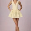 Vestito corto Marissa con dettaglio fiocco e linea ad A a righe giallo limone Vestito corto Marissa con dettaglio fiocco e linea ad A a righe giallo limone