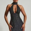 Vestito corto nero Henrietta con scollo all’americana e dettagli decorativi a forma di sciarpa