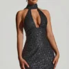 Vestito corto nero Henrietta con scollo all’americana e dettagli decorativi a forma di sciarpa