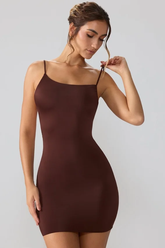 Vestito corto Orli in jersey elasticizzato con schiena scoperta, colore Espresso Vestito corto Orli in jersey elasticizzato con schiena scoperta, colore Espresso