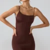 Vestito corto Orli in jersey elasticizzato con schiena scoperta, colore Espresso Vestito corto Orli in jersey elasticizzato con schiena scoperta, colore Espresso