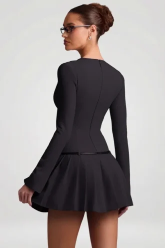 Vestito corto plissettato a maniche lunghe Fiorella in nero