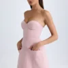 Vestito corto senza spalline Arta con struttura a tulipano in rosa malva