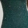 Vestito corto senza spalline con collo a cappuccio decorato Basel in verde smeraldo