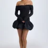 Vestito corto Serra in modal con spalle scoperte e orlo a palloncino, colore nero Vestito corto Serra in modal con spalle scoperte e orlo a palloncino, colore nero