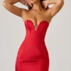 Vestito corto strutturato a tulipano Baila in rosso scarlatto