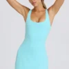 Vestito da tennis Soft Active con schiena scoperta in colore Aqua Vestito da tennis Soft Active con schiena scoperta in colore Aqua