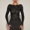 Vestito Eirlys in pizzo trasparente con scollo a barchetta, nero Vestito Eirlys in pizzo trasparente con scollo a barchetta, nero