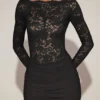 Vestito Eirlys in pizzo trasparente con scollo a barchetta, nero Vestito Eirlys in pizzo trasparente con scollo a barchetta, nero