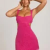 Vestito Emilion con cut-out decorato in fucsia Vestito Emilion con cut-out decorato in fucsia
