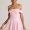 Vestito Jaida in modal con spalle scoperte e linea ad A in rosa confetto Vestito Jaida in modal con spalle scoperte e linea ad A in rosa confetto