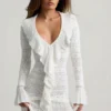 Vestito Jolessa in maglia pointelle con bordi arricciati, bianco Vestito Jolessa in maglia pointelle con bordi arricciati, bianco