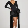 Vestito Karelyn con fiocco e arricciature in nero Vestito Karelyn con fiocco e arricciature in nero