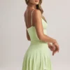 Vestito Kelbie in modal con ruches e linea ad A in verde salvia Vestito Kelbie in modal con ruches e linea ad A in verde salvia