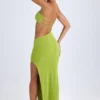 Vestito lungo a fascia con cut-out Kaikoa in verde pera Vestito lungo a fascia con cut-out Kaikoa in verde pera