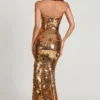 Vestito lungo a fascia Nottola con decorazioni 3D in oro Vestito lungo a fascia Nottola con decorazioni 3D in oro