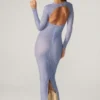 Vestito lungo a maniche lunghe Yasmin con decorazioni in blu Vestito lungo a maniche lunghe Yasmin con decorazioni in blu