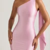 Vestito lungo asimmetrico con dettaglio a sciarpa Sheril in rosa tenue Vestito lungo asimmetrico con dettaglio a sciarpa Sheril in rosa tenue