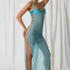 Vestito lungo con cut-out e dettagli in perle Pacifica in turchese Vestito lungo con cut-out e dettagli in perle Pacifica in turchese