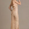 Vestito lungo con schiena scoperta e decorazioni Ariette Premium in oro Vestito lungo con schiena scoperta e decorazioni Ariette Premium in oro