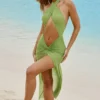 Vestito lungo con scollo all’americana e cut-out Caicos in verde oliva