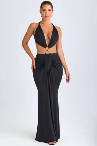 Vestito lungo con scollo all’americana e dettagli metallici Omarosa in nero Vestito lungo con scollo all’americana e dettagli metallici Omarosa in nero
