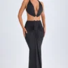 Vestito lungo con scollo all’americana e dettagli metallici Omarosa in nero Vestito lungo con scollo all’americana e dettagli metallici Omarosa in nero