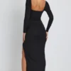 Vestito lungo con scollo profondo e maniche lunghe Marcela in Modal nero Vestito lungo con scollo profondo e maniche lunghe Marcela in Modal nero