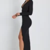 Vestito lungo con scollo profondo e maniche lunghe Marcela in Modal nero Vestito lungo con scollo profondo e maniche lunghe Marcela in Modal nero