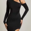 Vestito lungo drappeggiato asimmetrico Blythe in nero Vestito lungo drappeggiato asimmetrico Blythe in nero