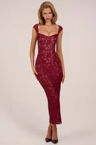 Vestito lungo Elisa con scollo a cuore in rosso ciliegia