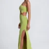 Vestito lungo monospalla con dettagli metallici Rosalia in verde oliva Vestito lungo monospalla con dettagli metallici Rosalia in verde oliva