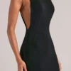 Vestito lungo senza maniche Mayda in nero Vestito lungo senza maniche Mayda in nero