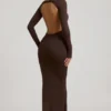 Vestito lungo senza schienale con ruches in TENCEL™ Modal color cioccolato Vestito lungo senza schienale con ruches in TENCEL™ Modal color cioccolato