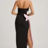 Vestito lungo senza spalline con fiocco Angelique in nero Vestito lungo senza spalline con fiocco Angelique in nero