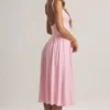 Vestito midi A-line in modal Aireen in rosa pastello Vestito midi A-line in modal Aireen in rosa pastello