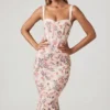 Vestito midi a sirena con dettagli reggiseno a strati Valentina in stampa floreale primula Vestito midi a sirena con dettagli reggiseno a strati Valentina in stampa floreale primula
