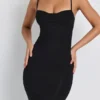 Vestito midi a strati con ruches in modal Nora, nero Vestito midi a strati con ruches in modal Nora, nero