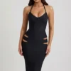 Vestito midi aderente con scollo all’americana e cut-out Nika in nero Vestito midi aderente con scollo all’americana e cut-out Nika in nero