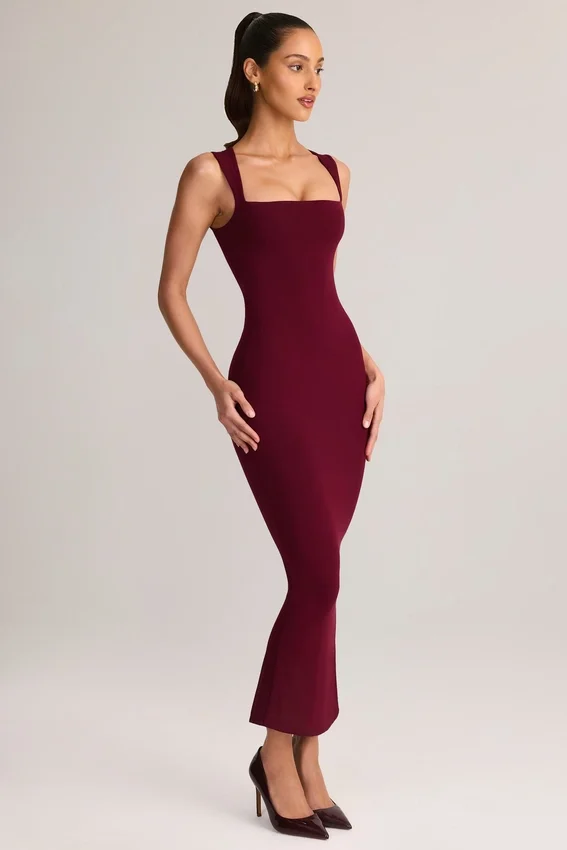 Vestito midi aderente con scollo quadrato in modal Ainslee color vino Vestito midi aderente con scollo quadrato in modal Ainslee color vino