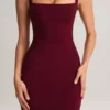 Vestito midi aderente con scollo quadrato in modal Ainslee color vino Vestito midi aderente con scollo quadrato in modal Ainslee color vino