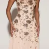 Vestito midi asimmetrico Zelina con scollo rotondo morbido e decorazioni in oro Vestito midi asimmetrico Zelina con scollo rotondo morbido e decorazioni in oro