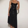 Vestito midi asimmetrico Zelina con scollo rotondo morbido e decorazioni, nero Vestito midi asimmetrico Zelina con scollo rotondo morbido e decorazioni, nero