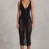 Vestito midi Caia in pizzo trasparente con scollo a V e bordi smerlati, nero Vestito midi Caia in pizzo trasparente con scollo a V e bordi smerlati, nero