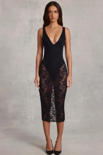 Vestito midi Caia in pizzo trasparente con scollo a V e bordi smerlati, nero