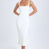 Vestito midi con bordi in pizzo Petula in bianco Vestito midi con bordi in pizzo Petula in bianco