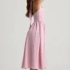 Vestito midi con scollo all’americana e bottoni Orlena in rosa tenue Vestito midi con scollo all’americana e bottoni Orlena in rosa tenue