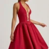 Vestito midi con scollo all’americana e fiocco Angelina in rosso vero Vestito midi con scollo all’americana e fiocco Angelina in rosso vero