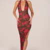 Vestito midi con scollo all’americana e orlo asimmetrico Storie con stampa leopardata rosa Vestito midi con scollo all’americana e orlo asimmetrico Storie con stampa leopardata rosa